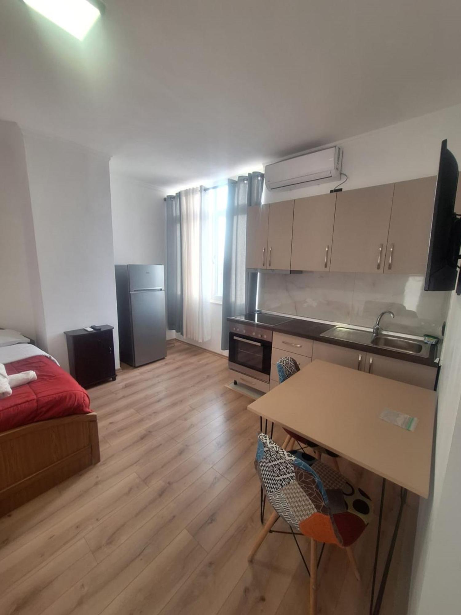 Albania Apartment Comfort Near Tirana City Center Luaran gambar