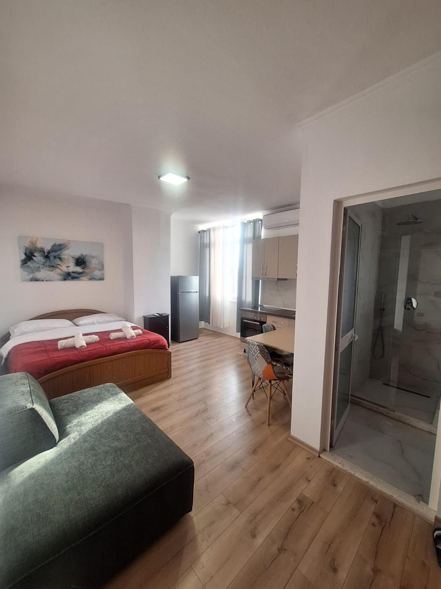 Albania Apartment Comfort Near Tirana City Center Luaran gambar